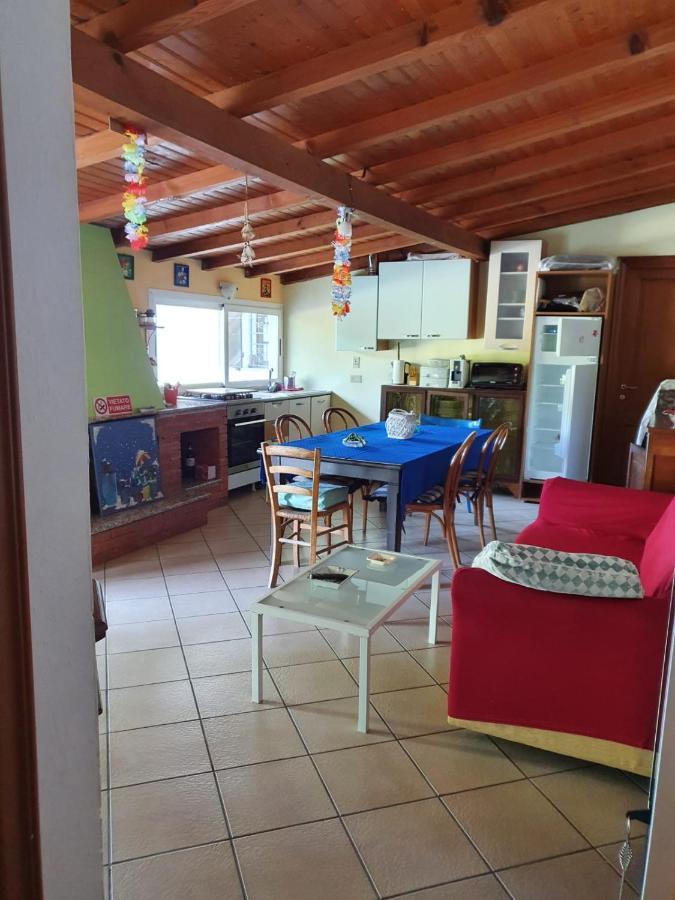 Casa Intera Indipendente Con Giardino Privato Villa Imperia Exteriör bild
